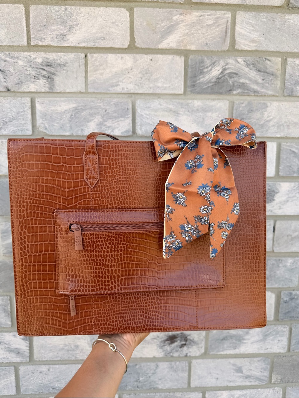 BEIS The Work Tote in Maple Croc - Picture 7 of 12